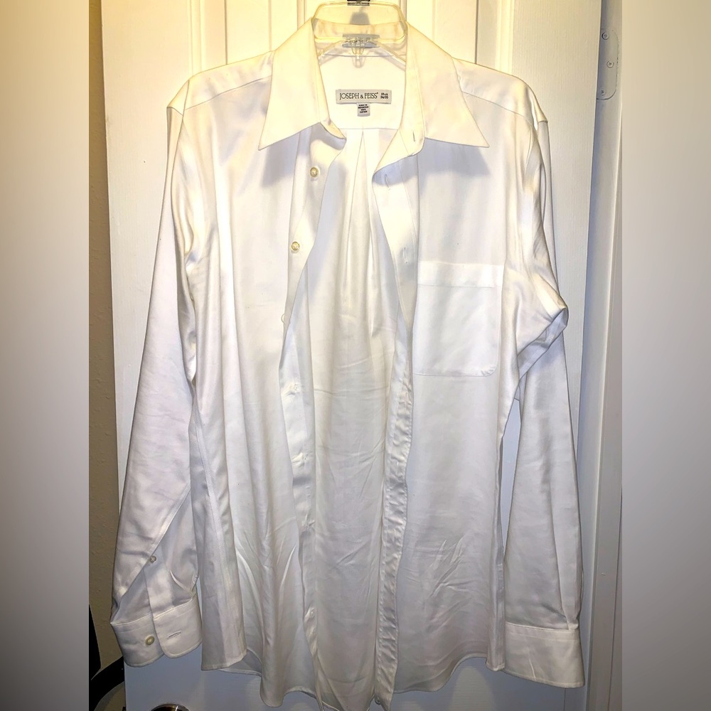 Joseph & Feiss classic white long sleeve button down dress shirt